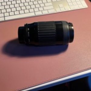 Tamron 90-300mm f/4.5-5.6 Tele-Macro zoom lens for Nikon F mount SLR cameras